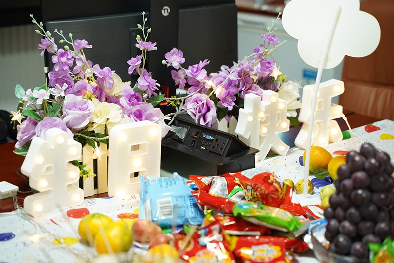 激埃特秋季员工生日会14