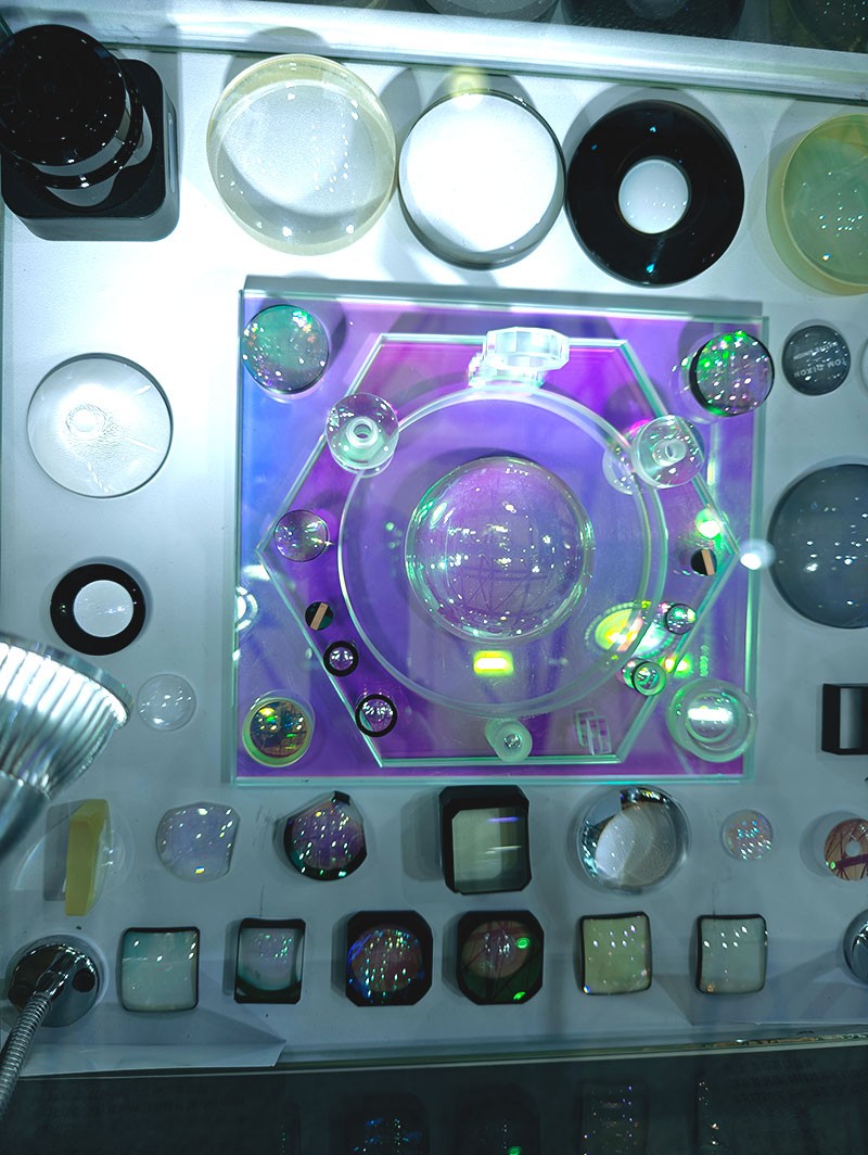 2025激埃特定制透镜展品