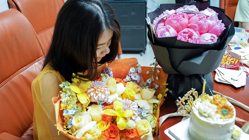 生日会现场美好拍图